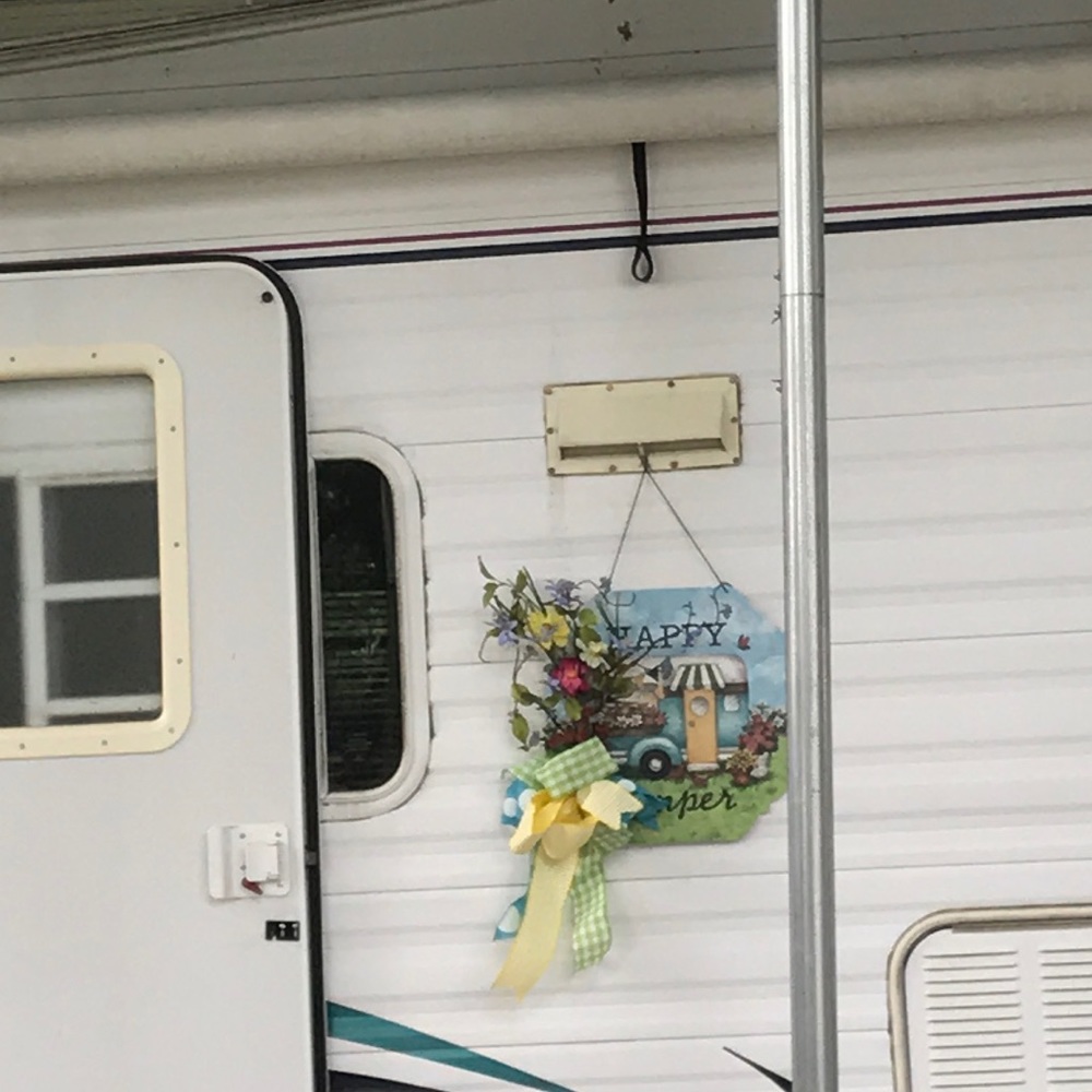 Meet your Posher, Edie